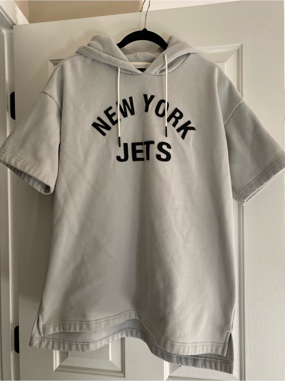 Signature Light Gray Hooded Short Sleeve Pullover